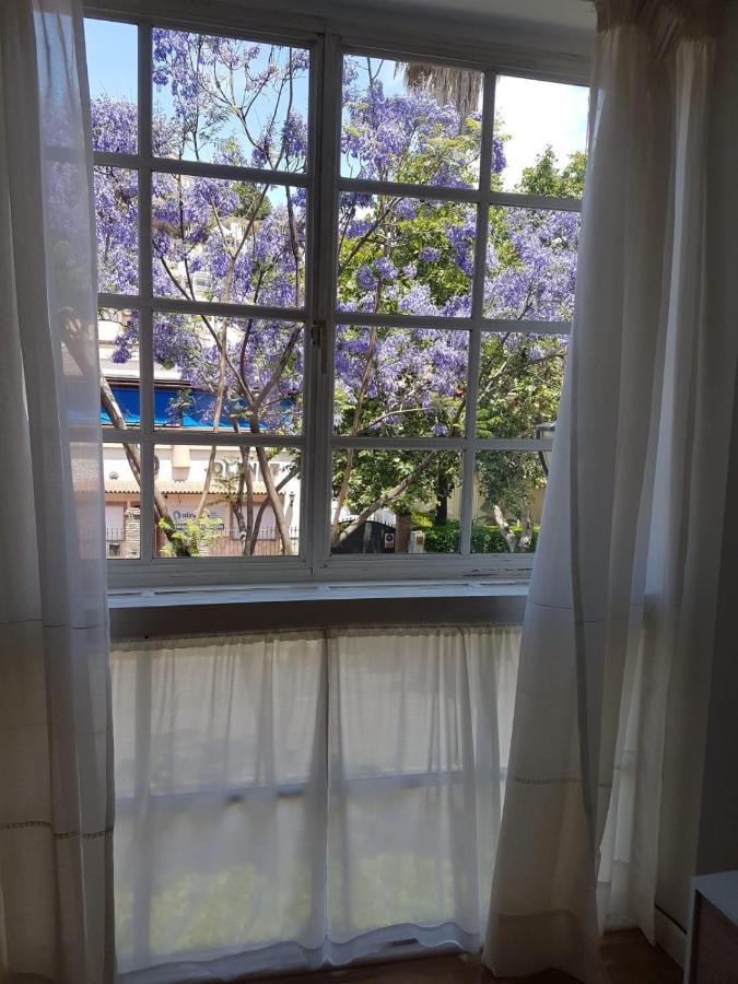 Bolivia Beach Apartments Малага Екстериор снимка