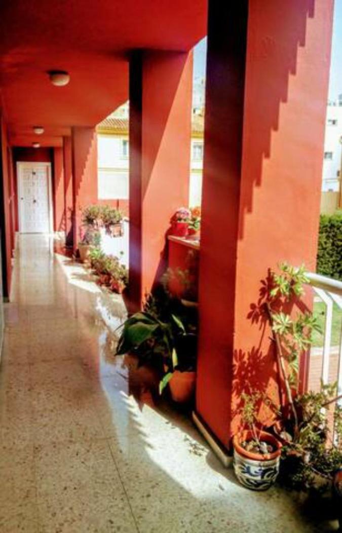 Bolivia Beach Apartments Малага Екстериор снимка