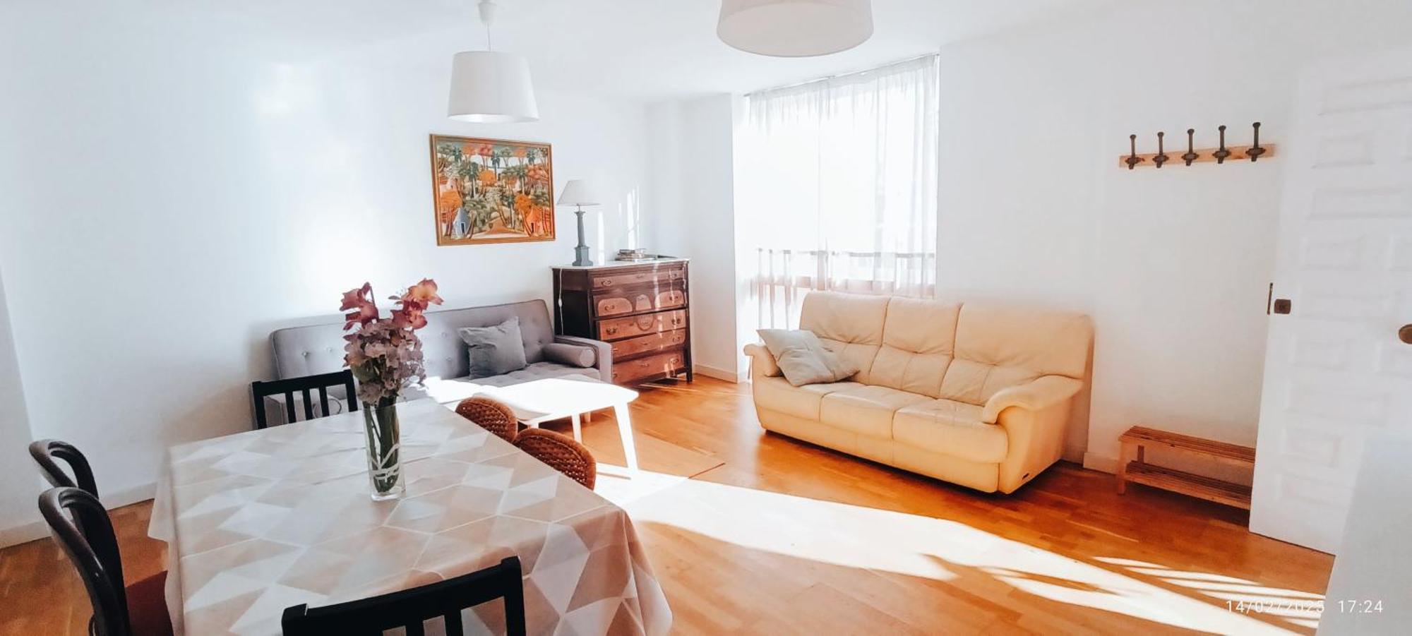 Bolivia Beach Apartments Малага Екстериор снимка
